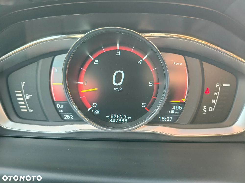 Volvo XC 70 D5 AWD Summum - 14