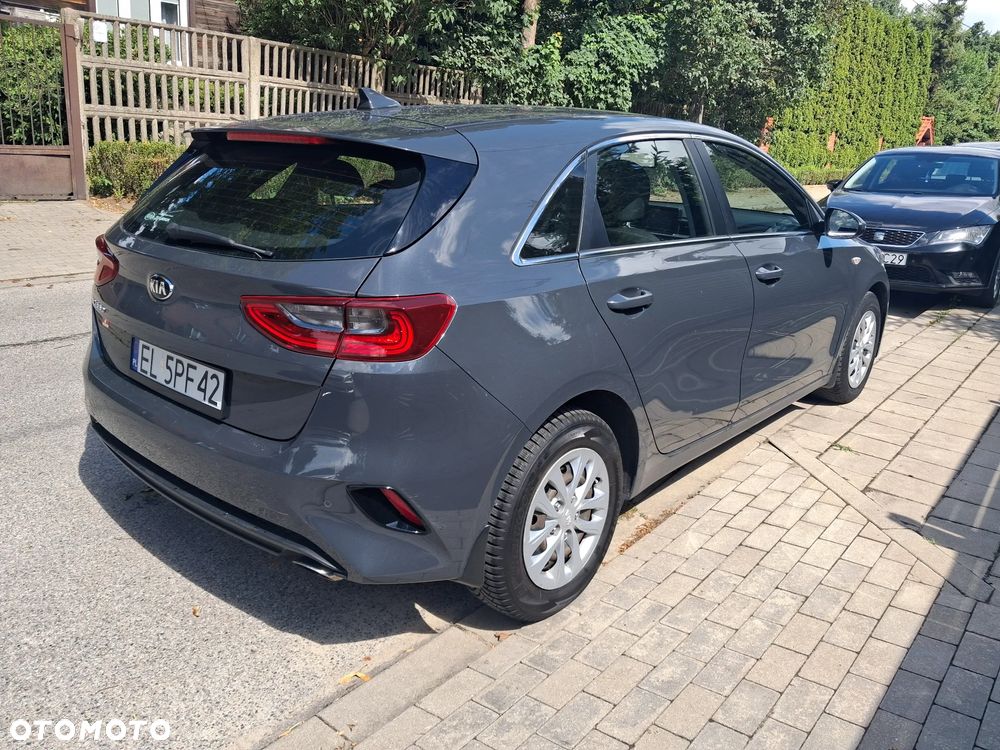 Kia Ceed 1.6 CRDi SCR L Business Line - 12