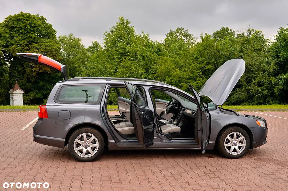 Volvo V70 - 12
