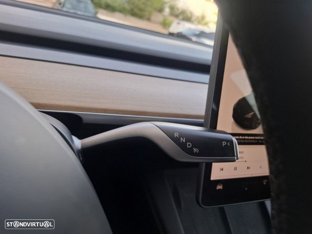 Tesla Model 3 Standard RWD - 31