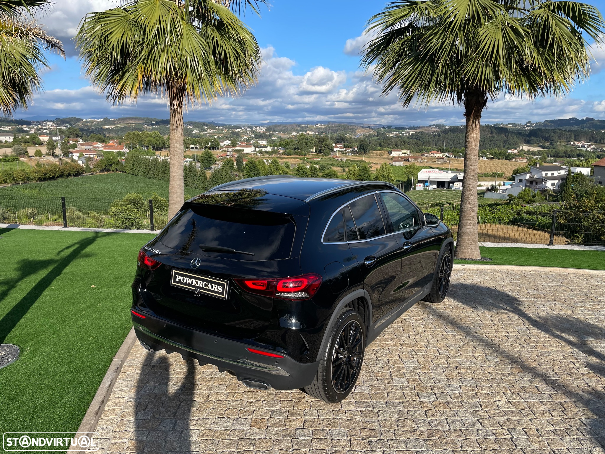 Mercedes-Benz GLA 250 e AMG Line - 12