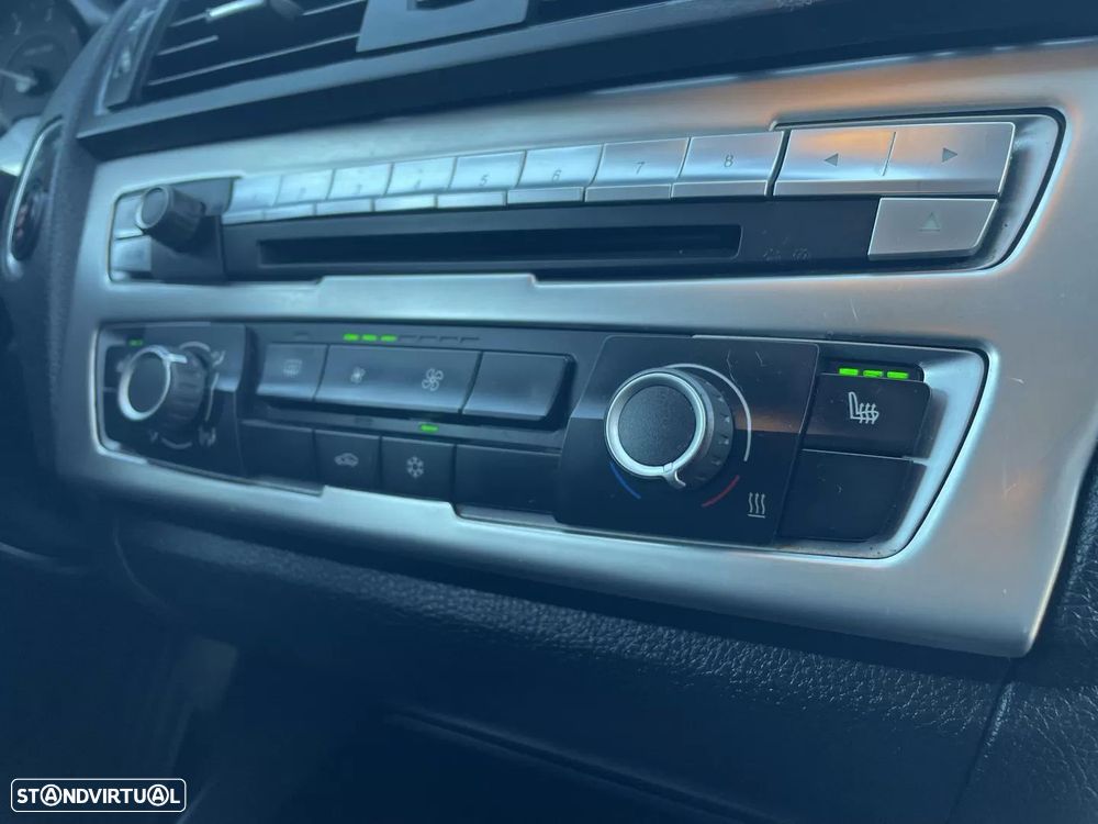 BMW 116 d EDynamics Line Urban - 40