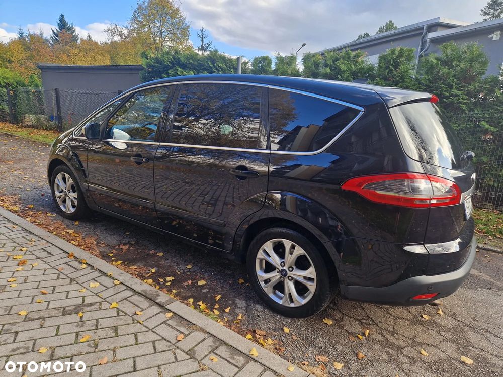 Ford S-Max - 21