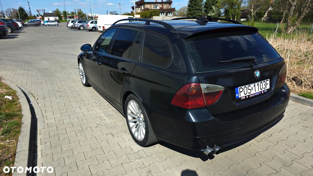 BMW Seria 3 320d DPF - 3