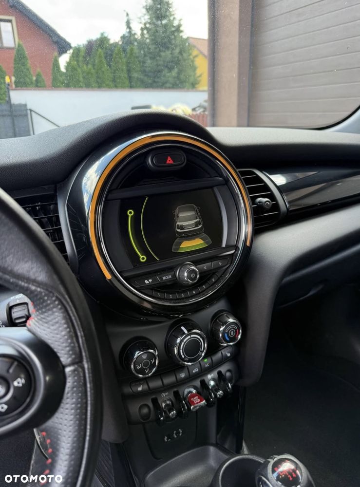 MINI ONE Standard - 9