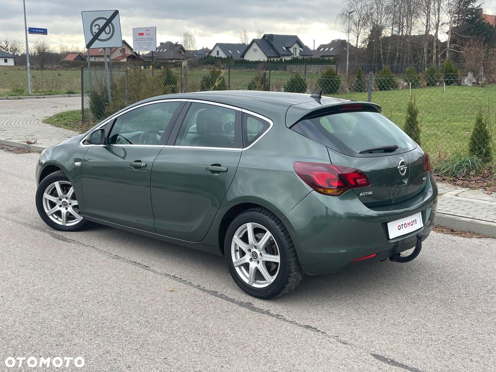 Opel Astra 1.7 CDTI Cosmo - 20