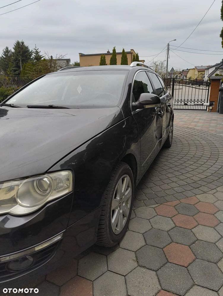 Volkswagen Passat - 17