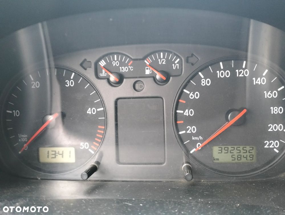 Volkswagen Transporter - 9