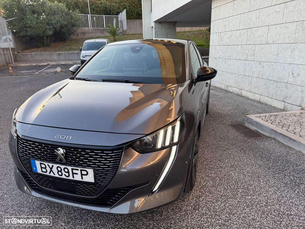 Peugeot 208 1.2 PureTech GT - 1