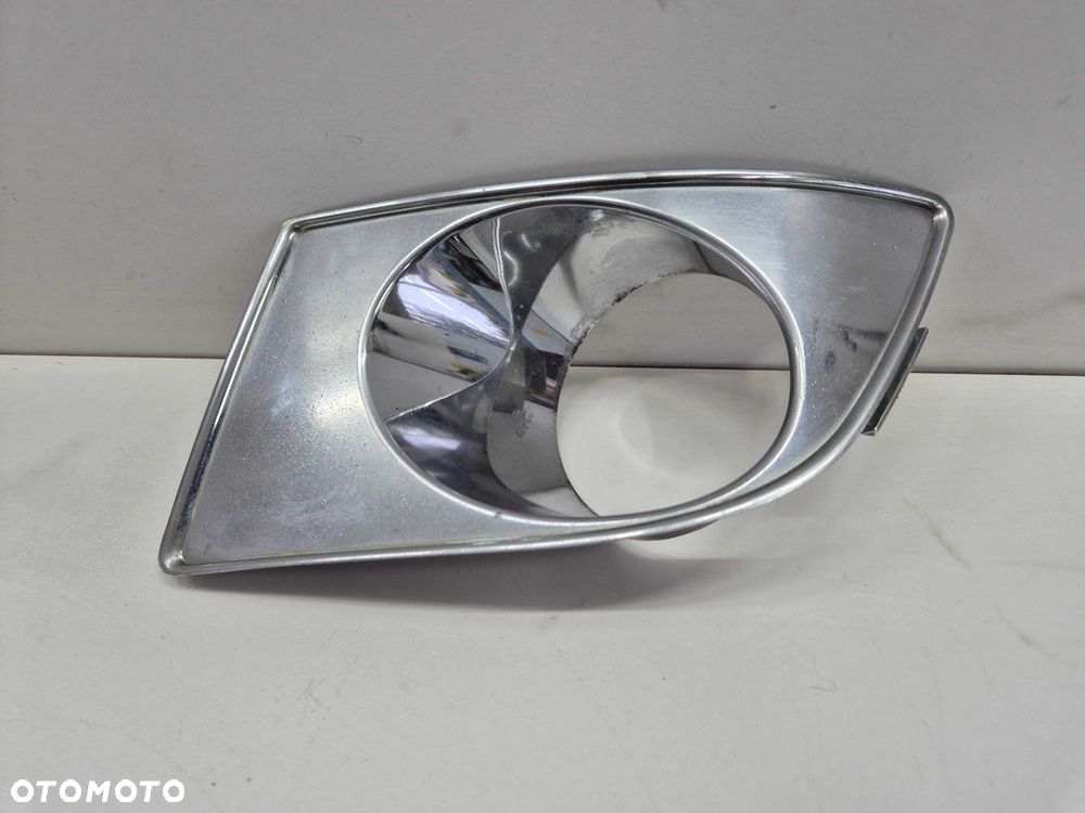galaxy mkI LIFT kratka zaslepka ramka halogenu zderzaka lewa chrom - 1