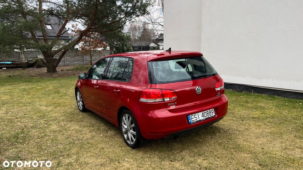 Volkswagen Golf 1.6 TDI DPF BlueMotion - 10