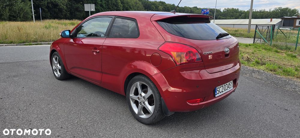 Kia Ceed - 6
