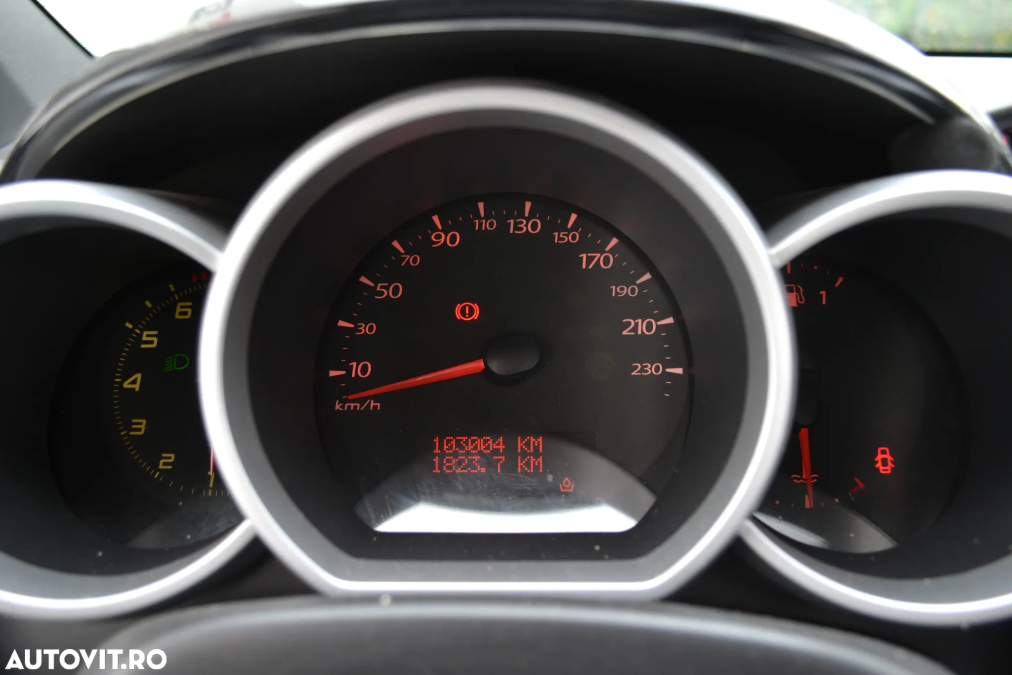 Renault Wind - 15