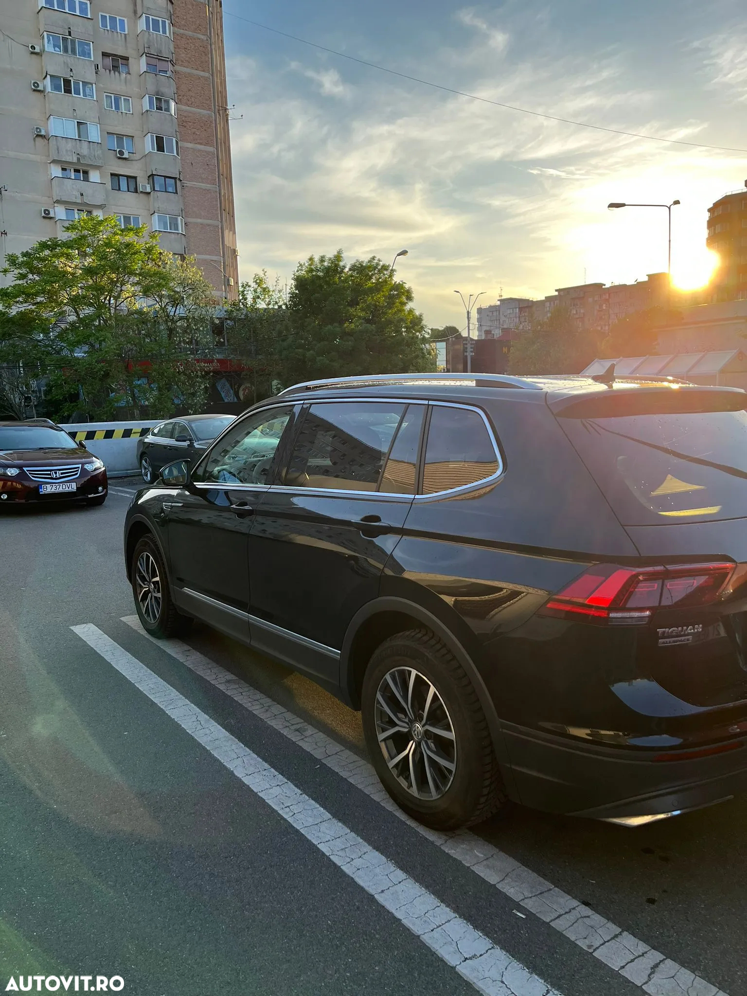 Volkswagen Tiguan Allspace 1.5 TSI OPF DSG Comfortline - 3
