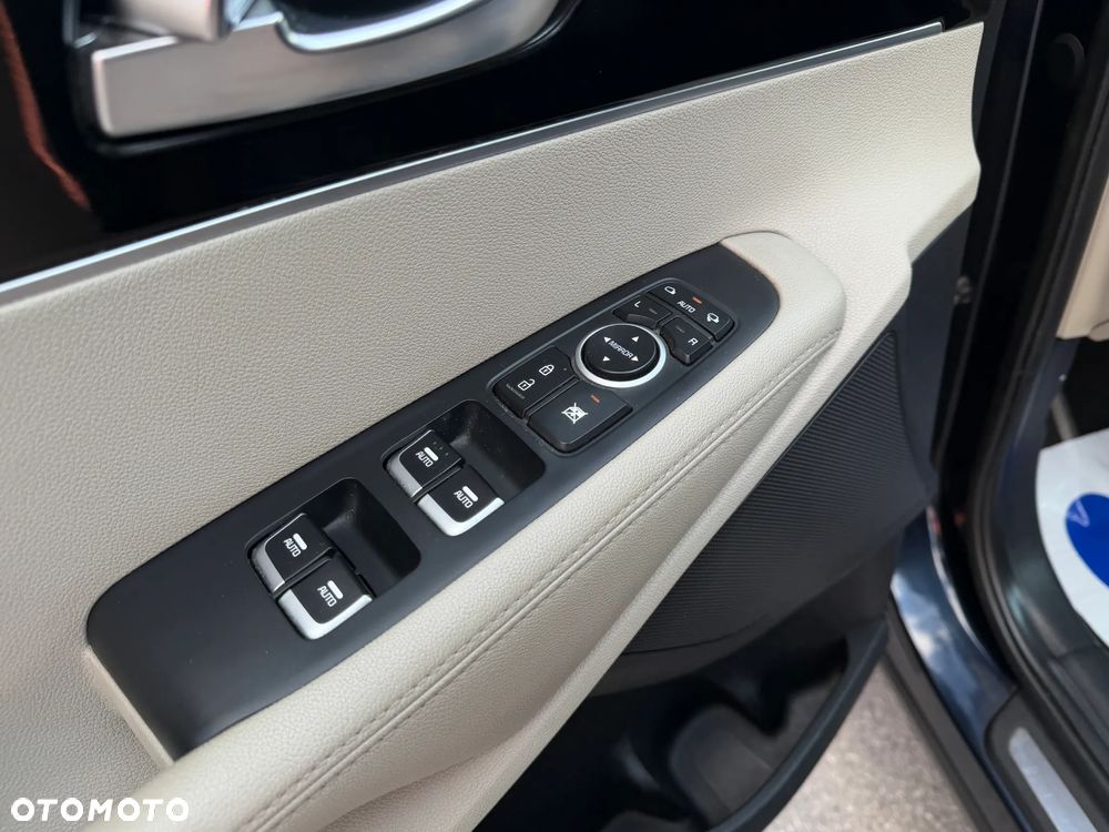 Kia Sorento 2.0 CRDI L - 29