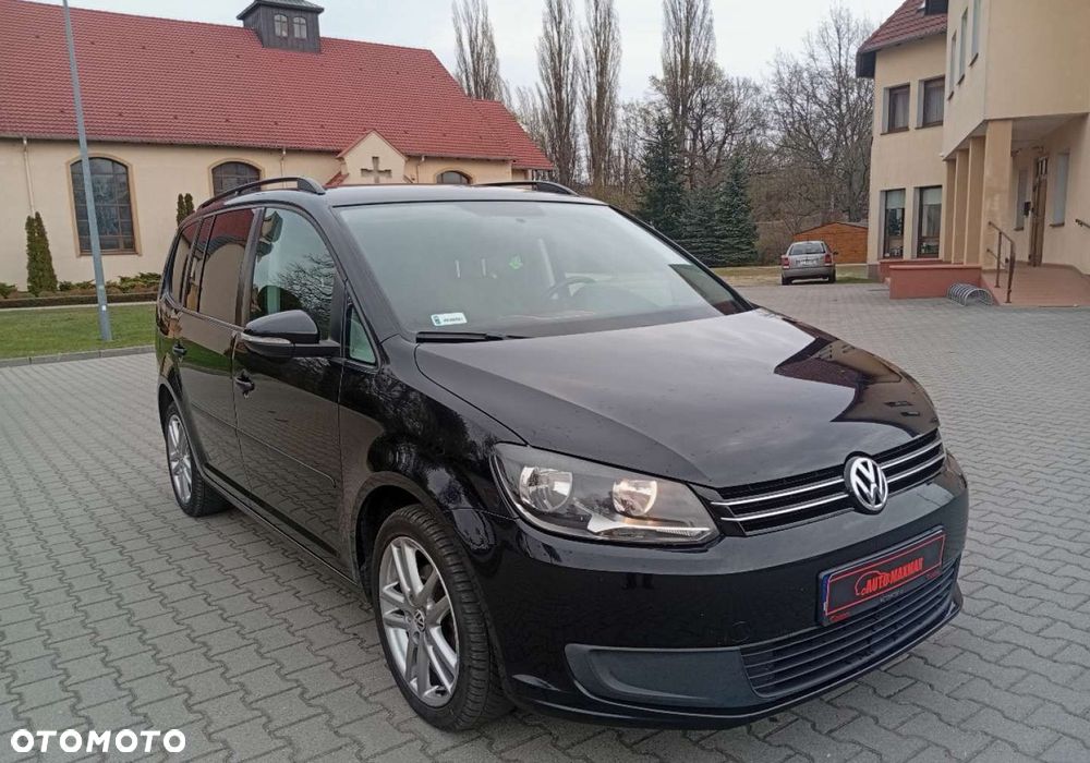 Volkswagen Touran - 1