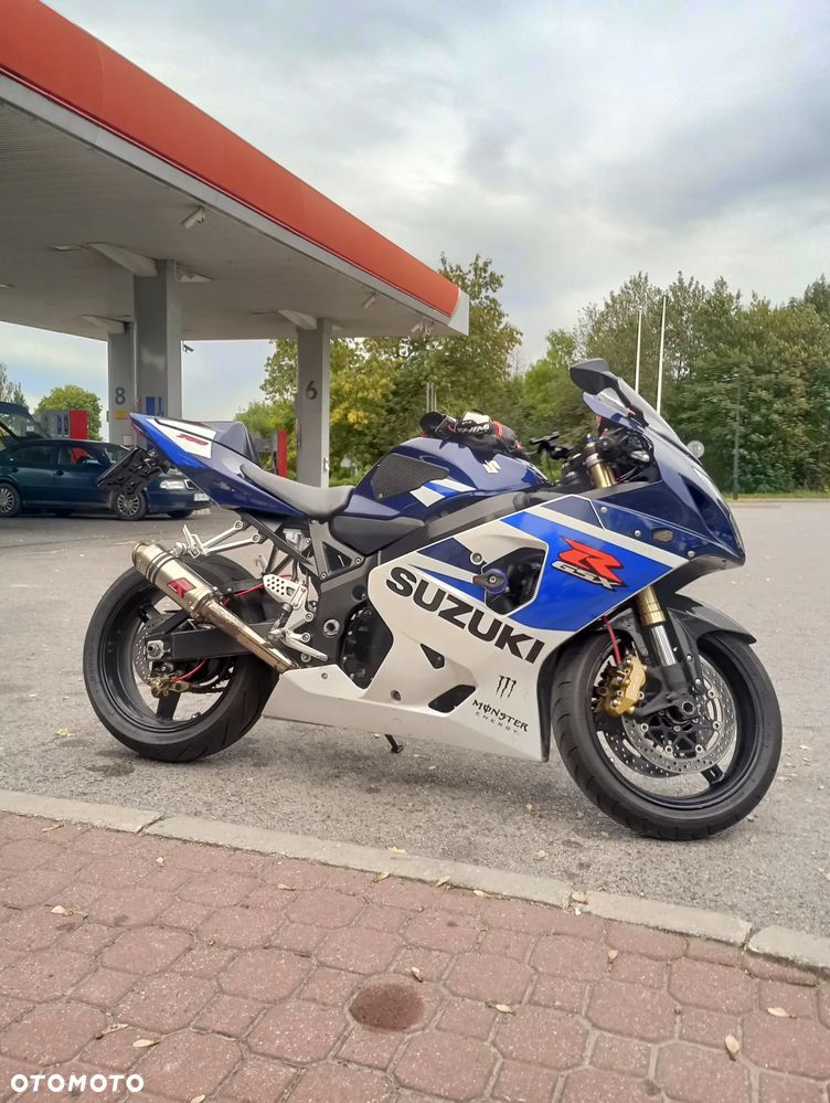 Suzuki GSX-R - 2
