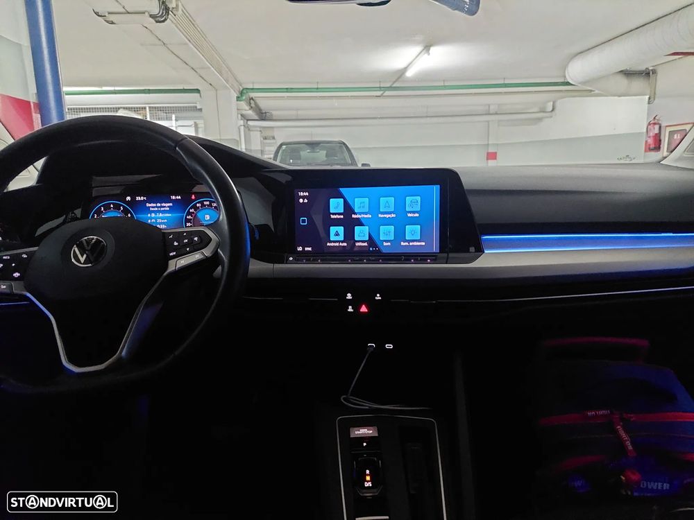 VW Golf 1.0 eTSI Life DSG - 7