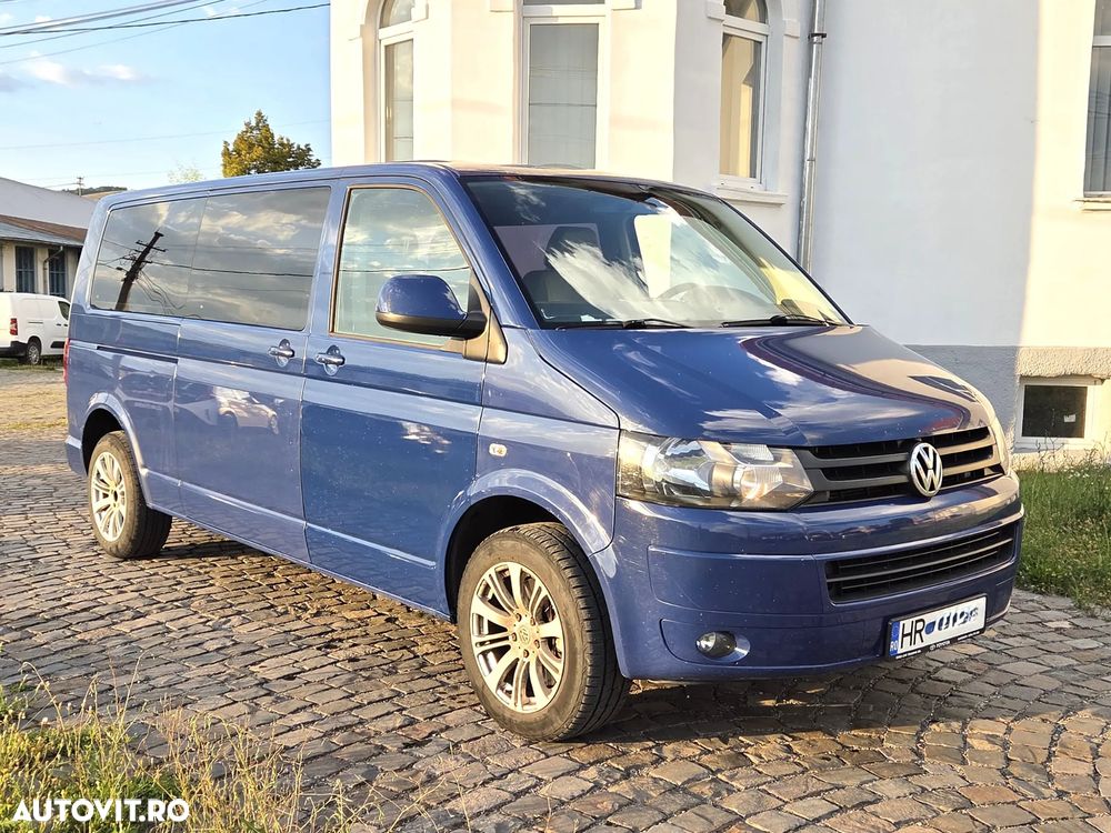 Volkswagen Caravelle - 2