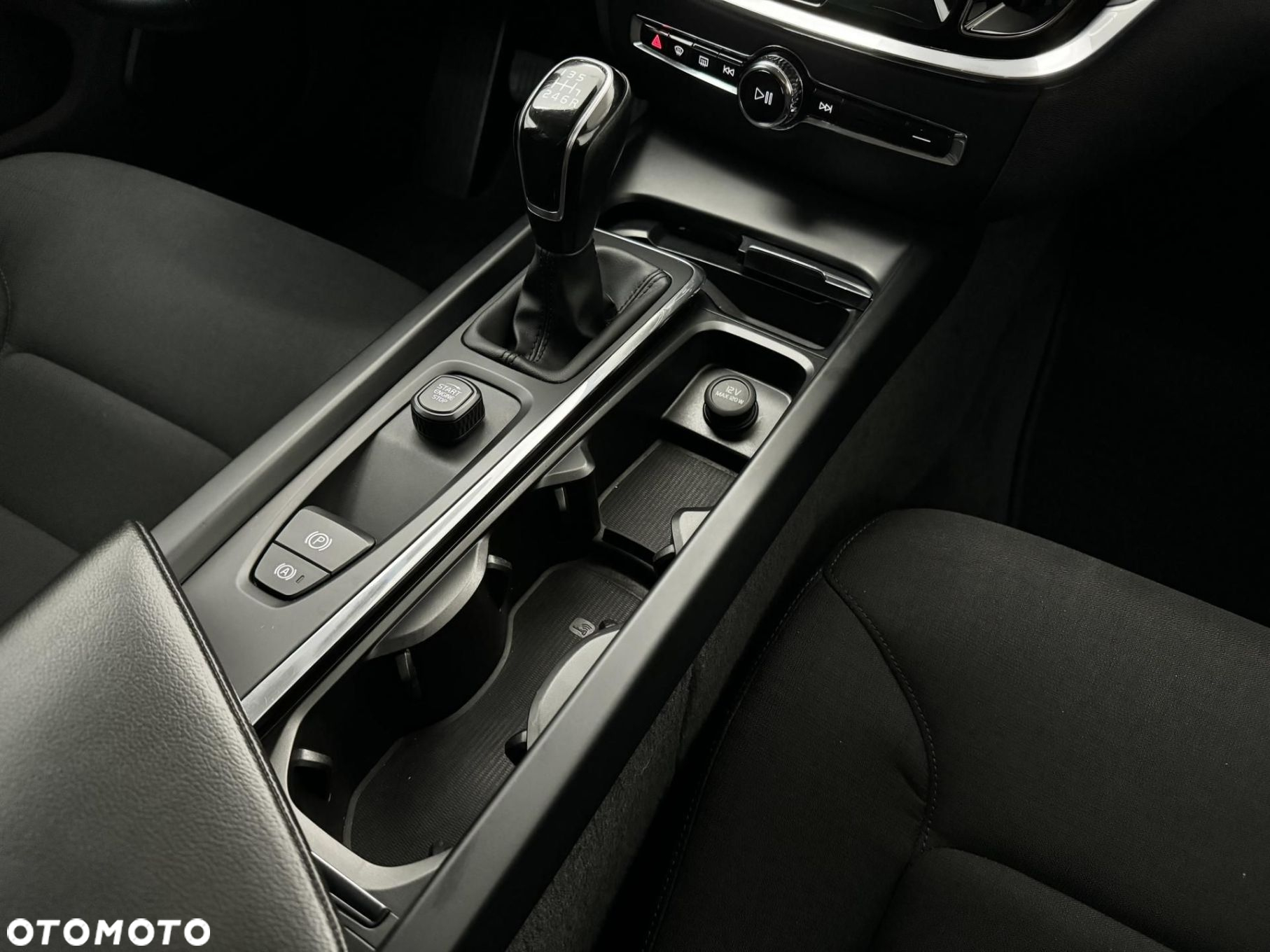Volvo V60 - 21