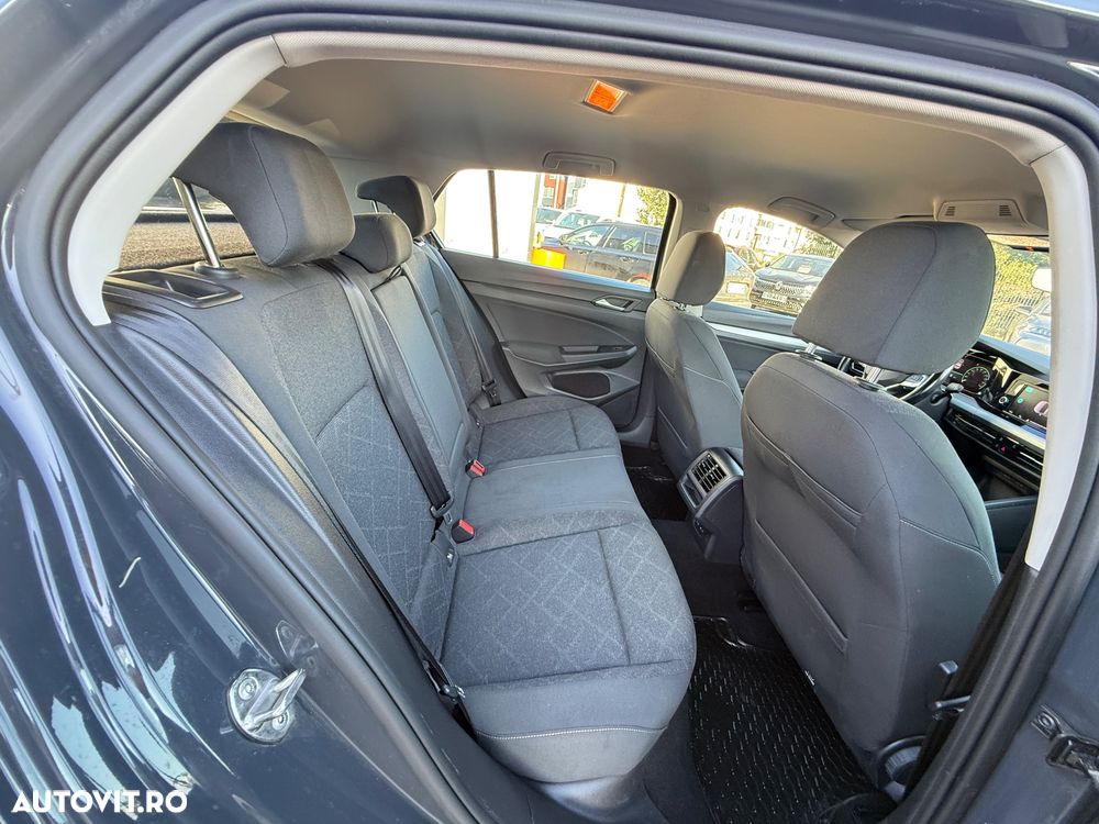 Volkswagen Golf 1.0 TSI Comfortline - 10
