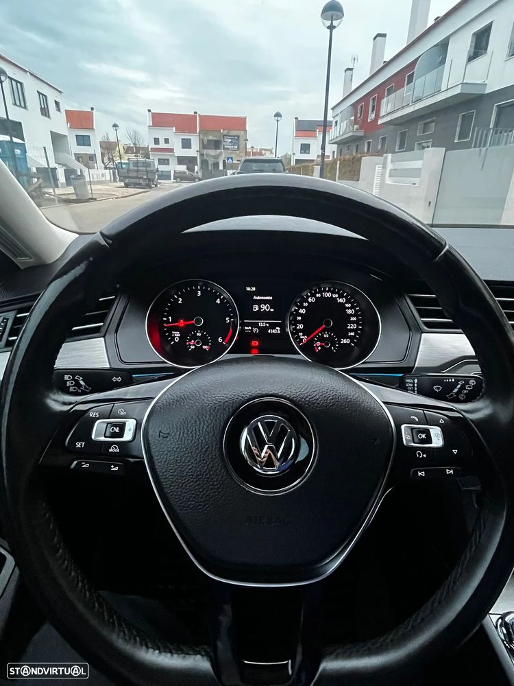 VW Passat Variant 1.6 TDI Confortline - 10