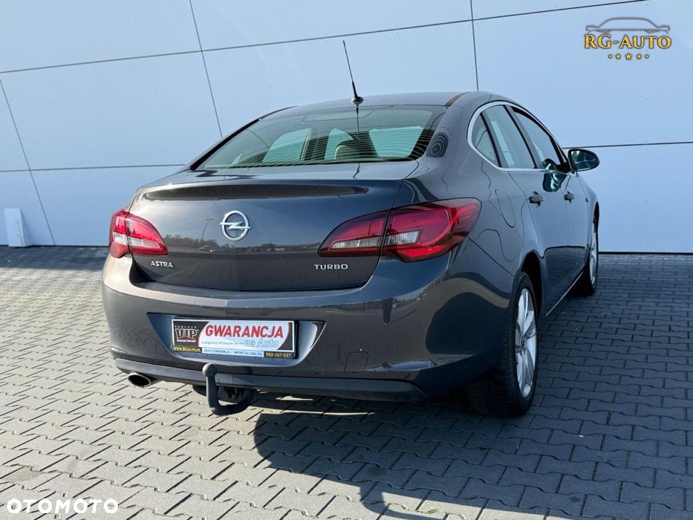 Opel Astra - 9
