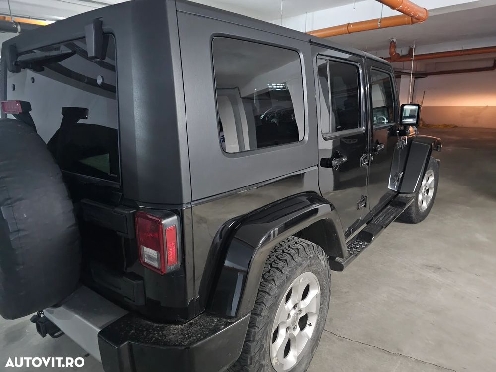 Jeep Wrangler - 5