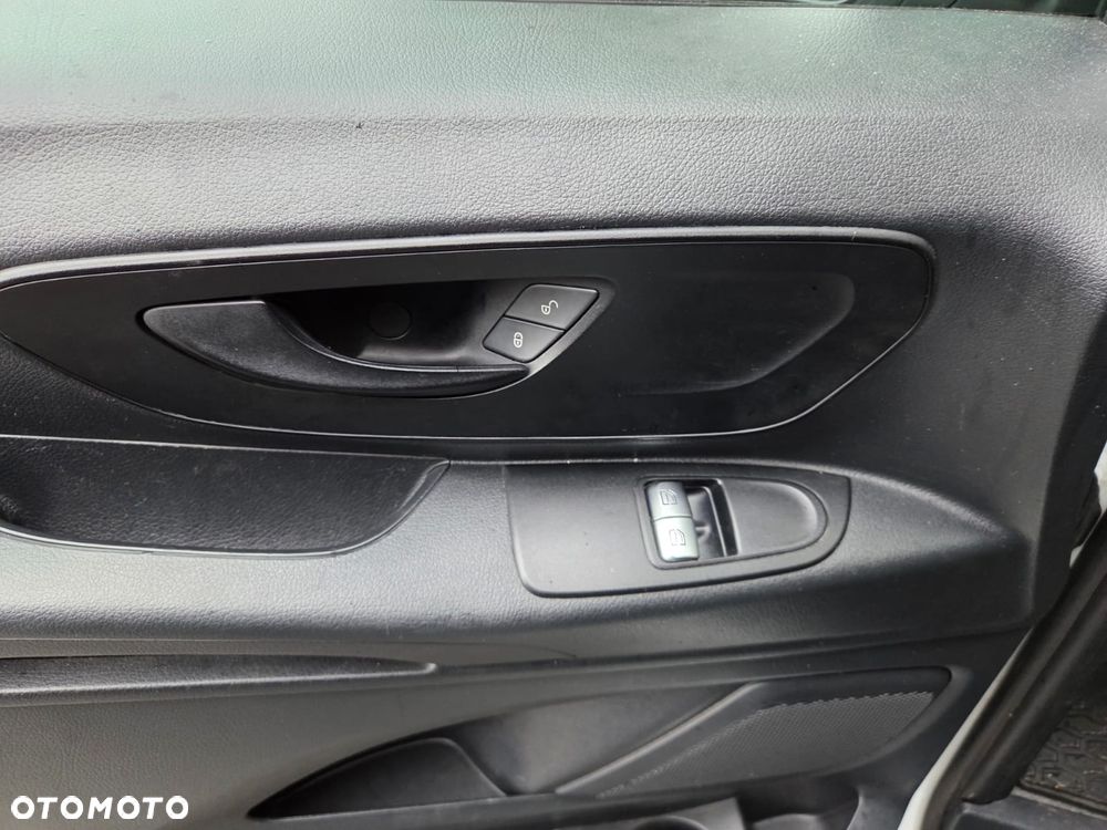 Mercedes-Benz VITO - 8