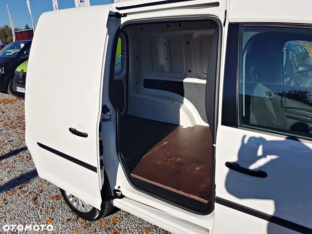 Volkswagen CADDY - 24