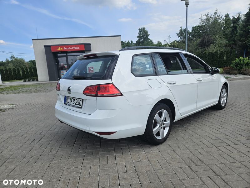 Volkswagen Golf Variant - 15