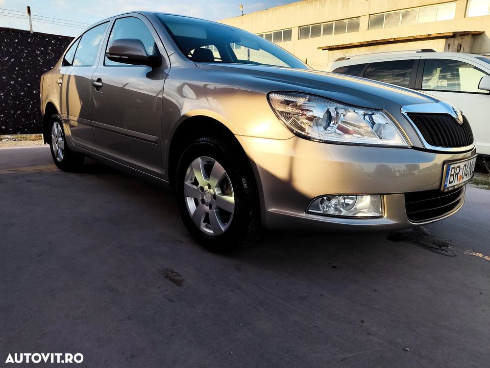 Skoda Octavia 1.8 TSI Ambiente - 5