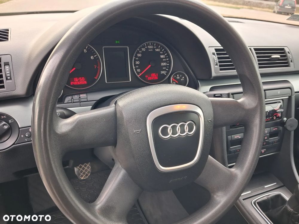 Audi A4 Avant 1.6 - 27