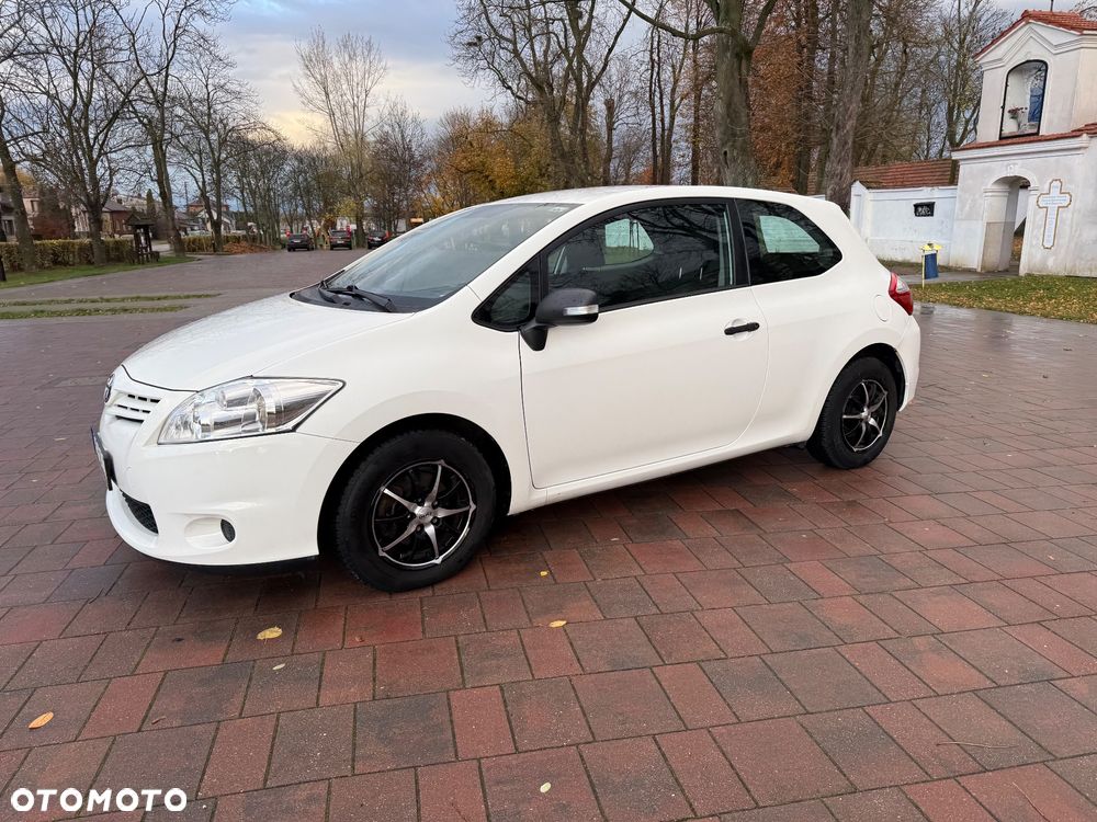 Toyota Auris 1.4 D-4D Edition - 30