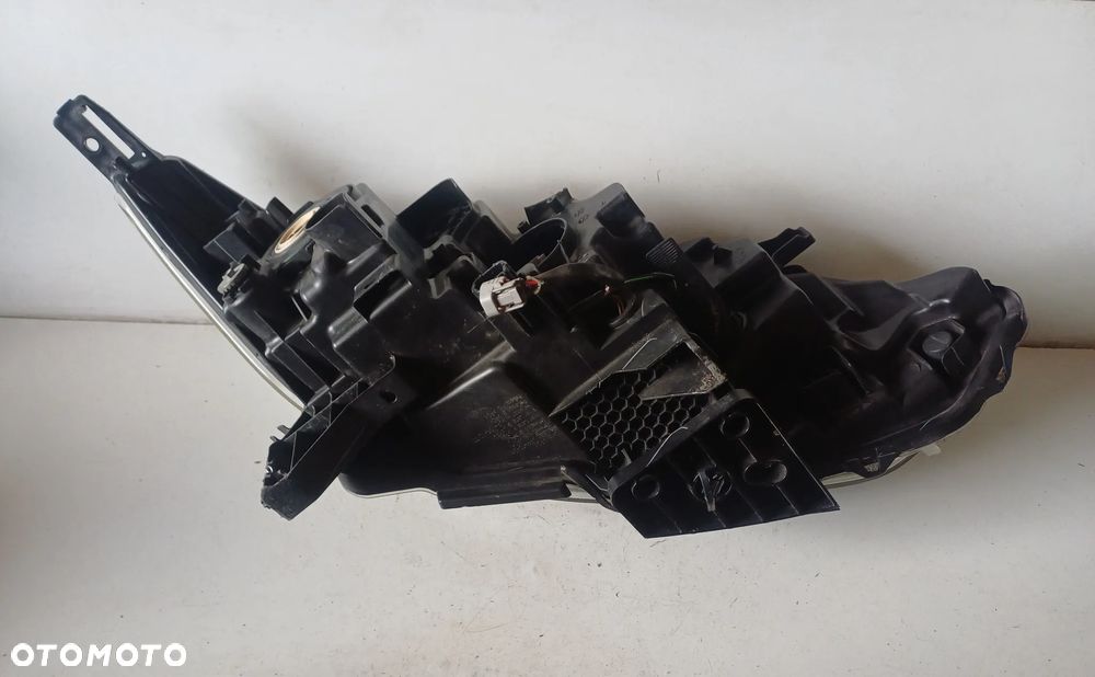 Lampa lewy przod nissan qashqai j11 II europa - 13