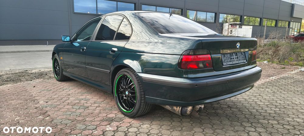 BMW Seria 5 528i - 7
