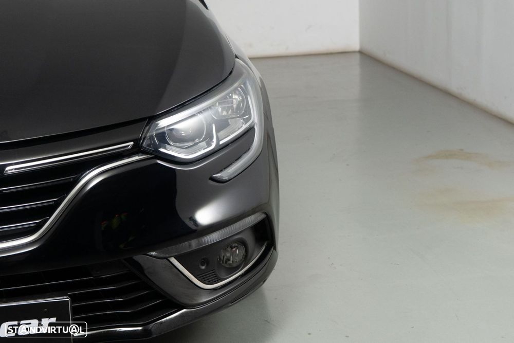 Renault Mégane Sport Tourer - 19