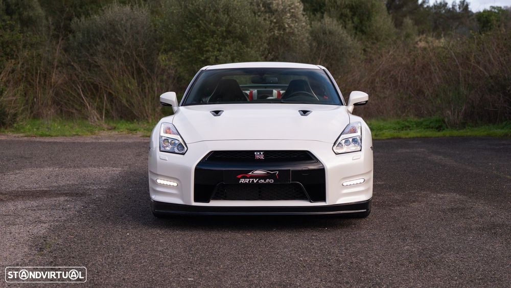 Nissan GT-R 3.8 V6 Black Edition - 21
