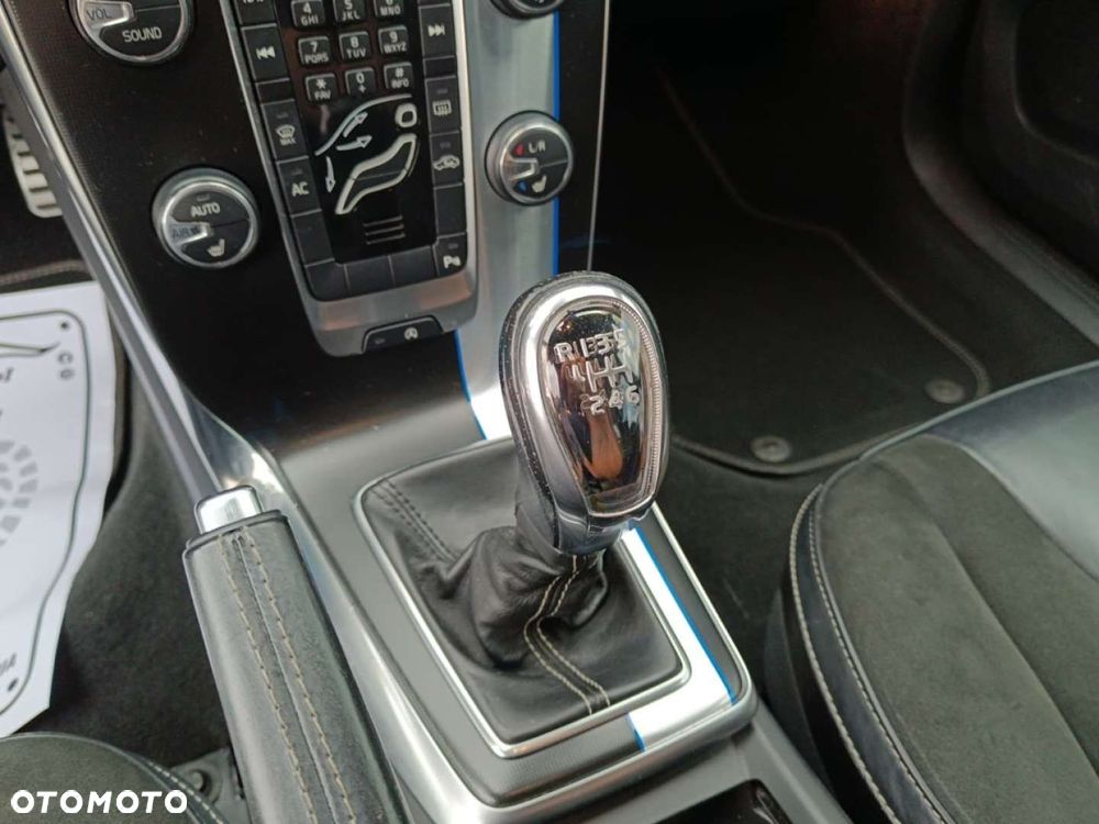 Volvo V40 - 28