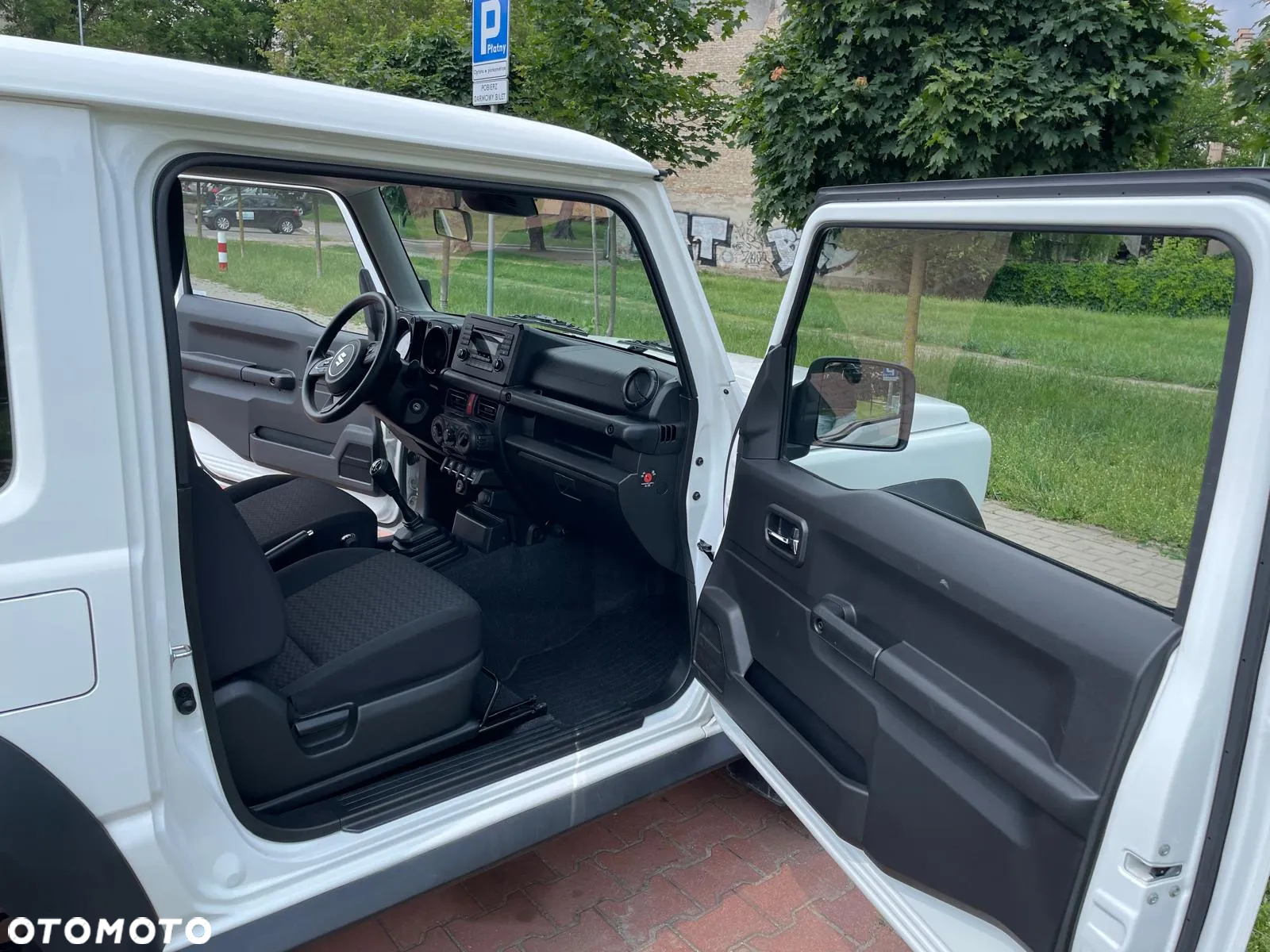 Suzuki Jimny 1.5 Pro - 13