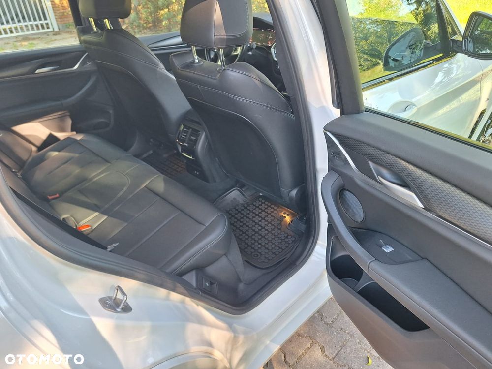 BMW X3 xDrive20d mHEV sport - 20