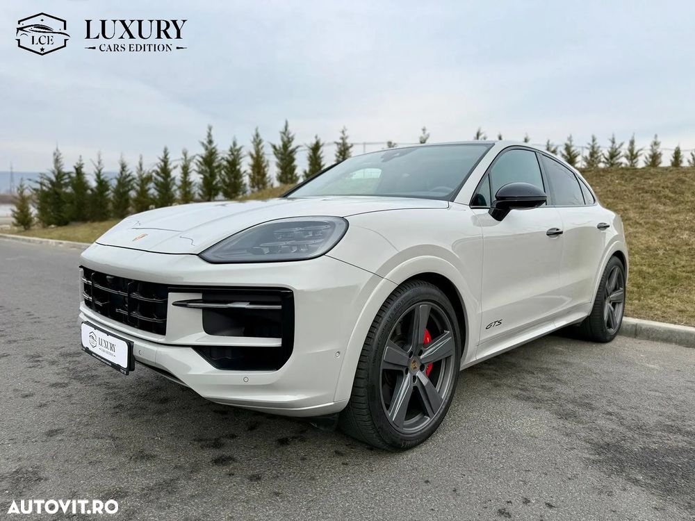 Porsche Cayenne Coupe GTS Tiptronic S - 1