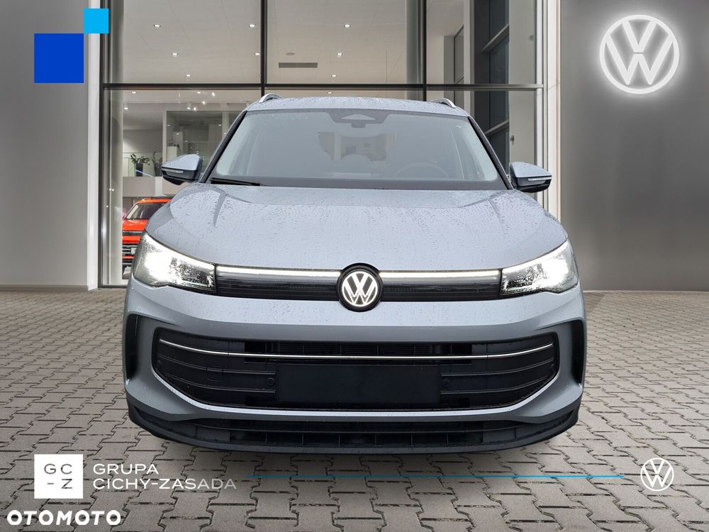 Volkswagen Tiguan - 8