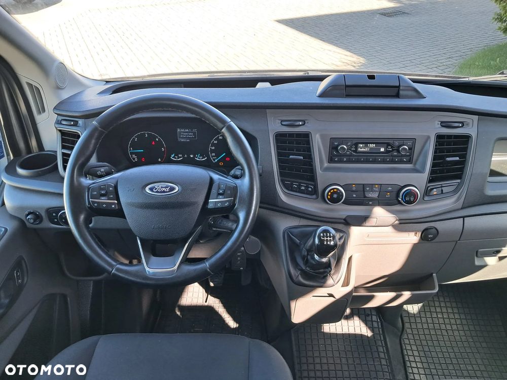 Ford Transit - 13