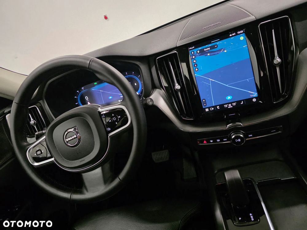 Volvo XC 60 B4 D Geartronic RDesign - 8
