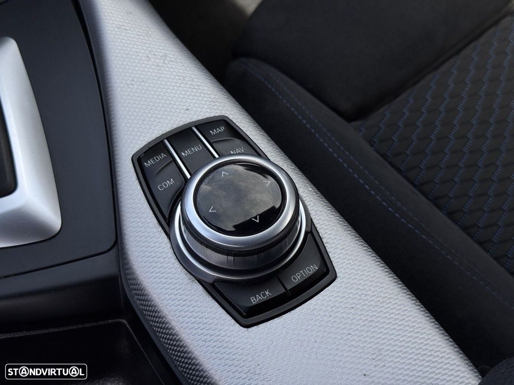 BMW 116 d Pack M Auto - 19