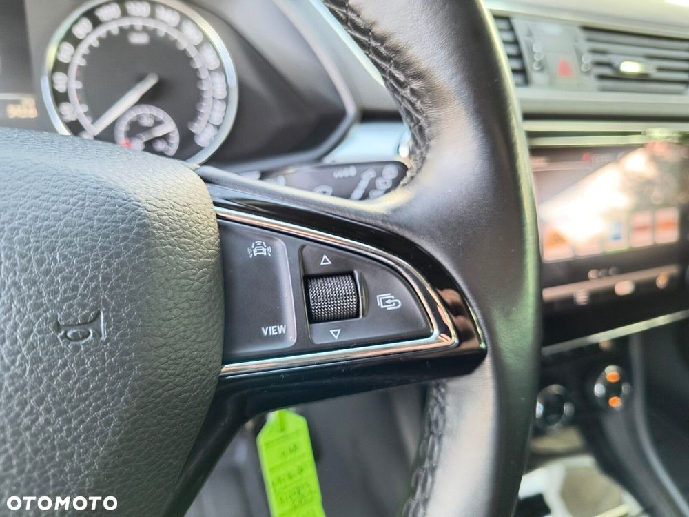 Skoda Superb 2.0 TDI Ambition - 16