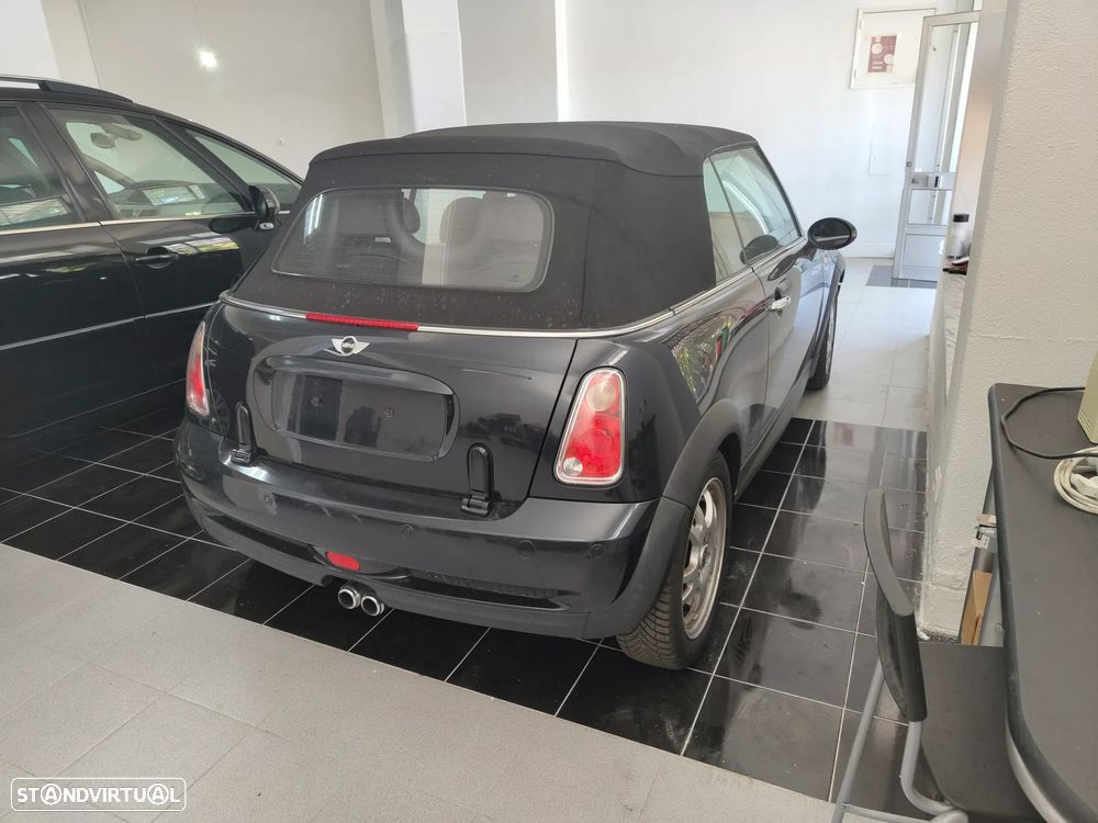 MINI Cabrio Cooper S - 6
