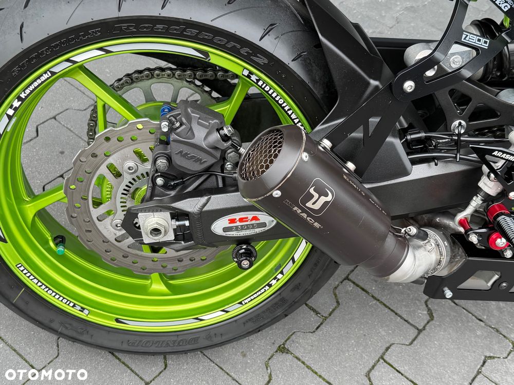 Kawasaki Z 900 - 13