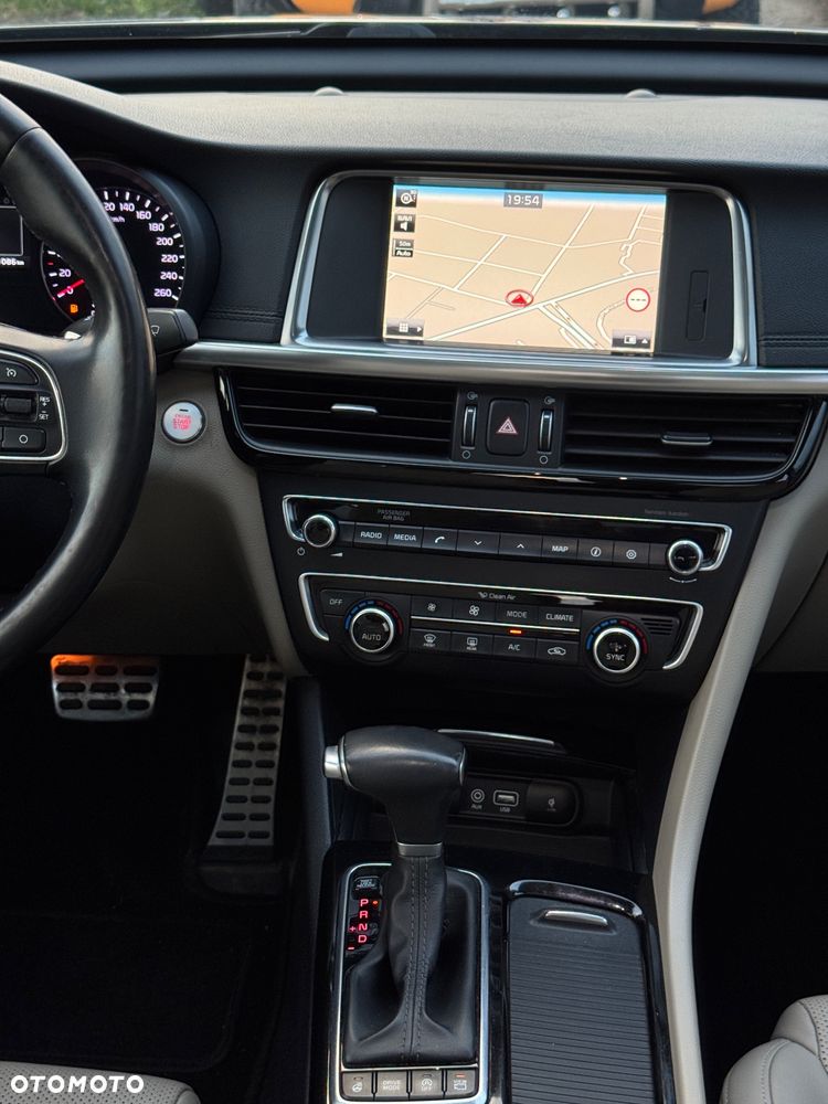 Kia Optima 1.7 CRDI XL DCT - 28